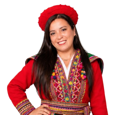 Modelo con vestimenta peruana para las Promos Patrias de Odontolian